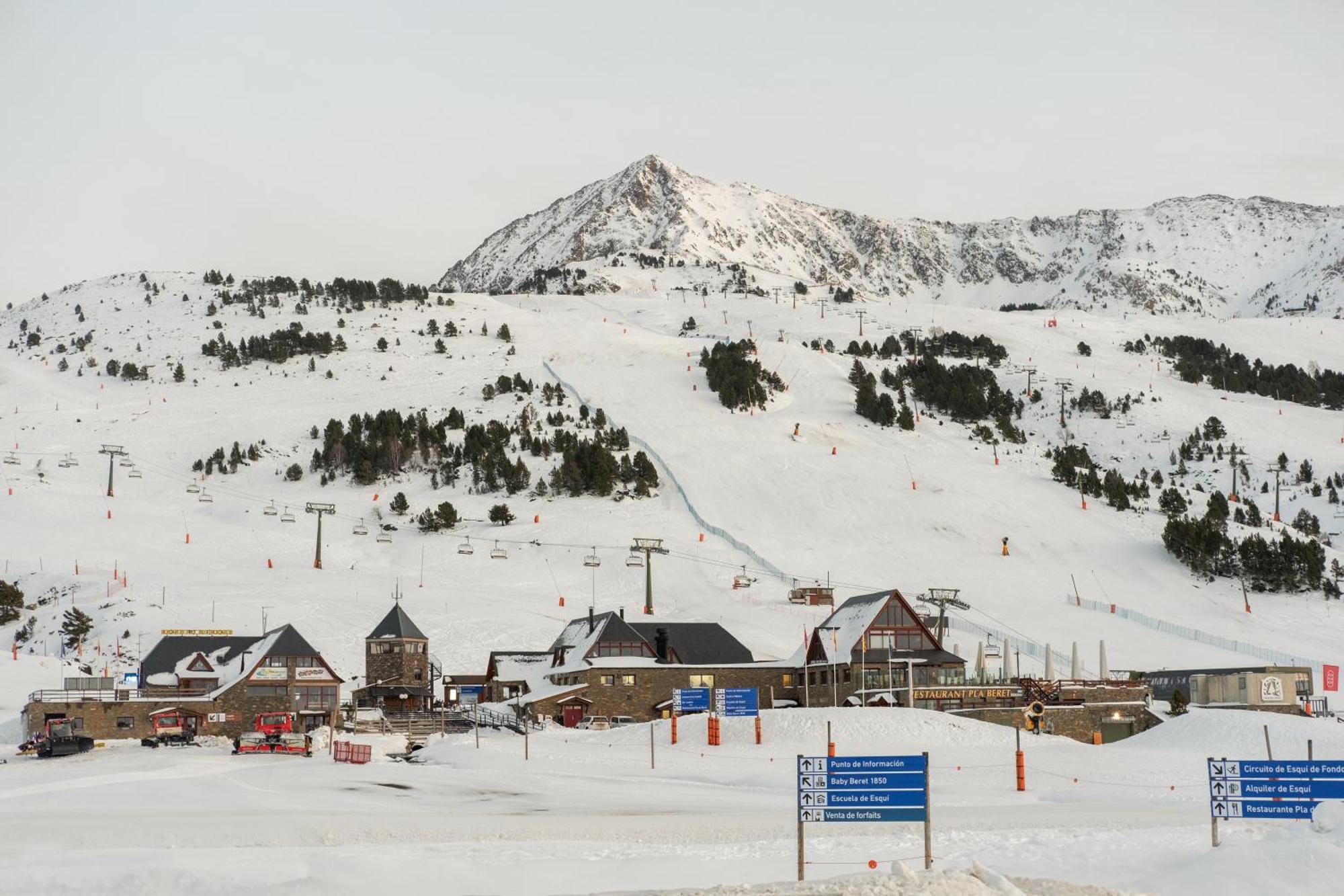 Hotel Eurostars La Pleta Baqueira Beret Esterno foto